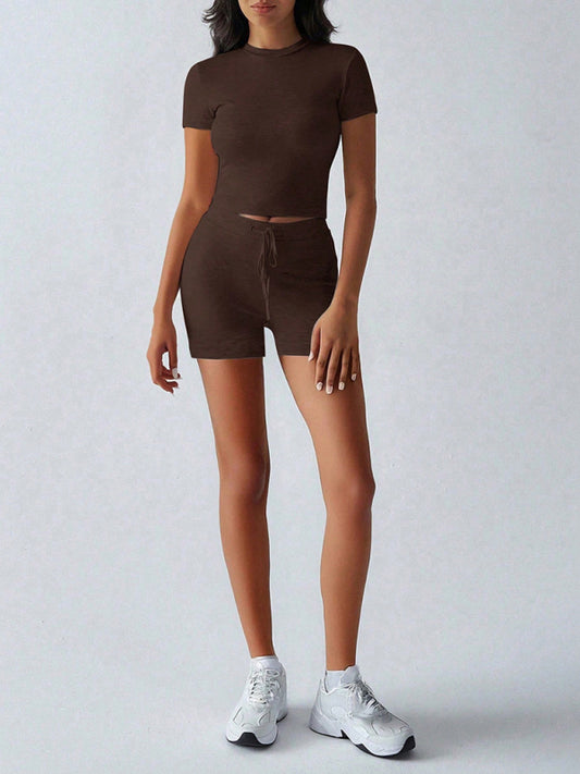 Brown sports style short-sleeved lace-up shorts two-piece set