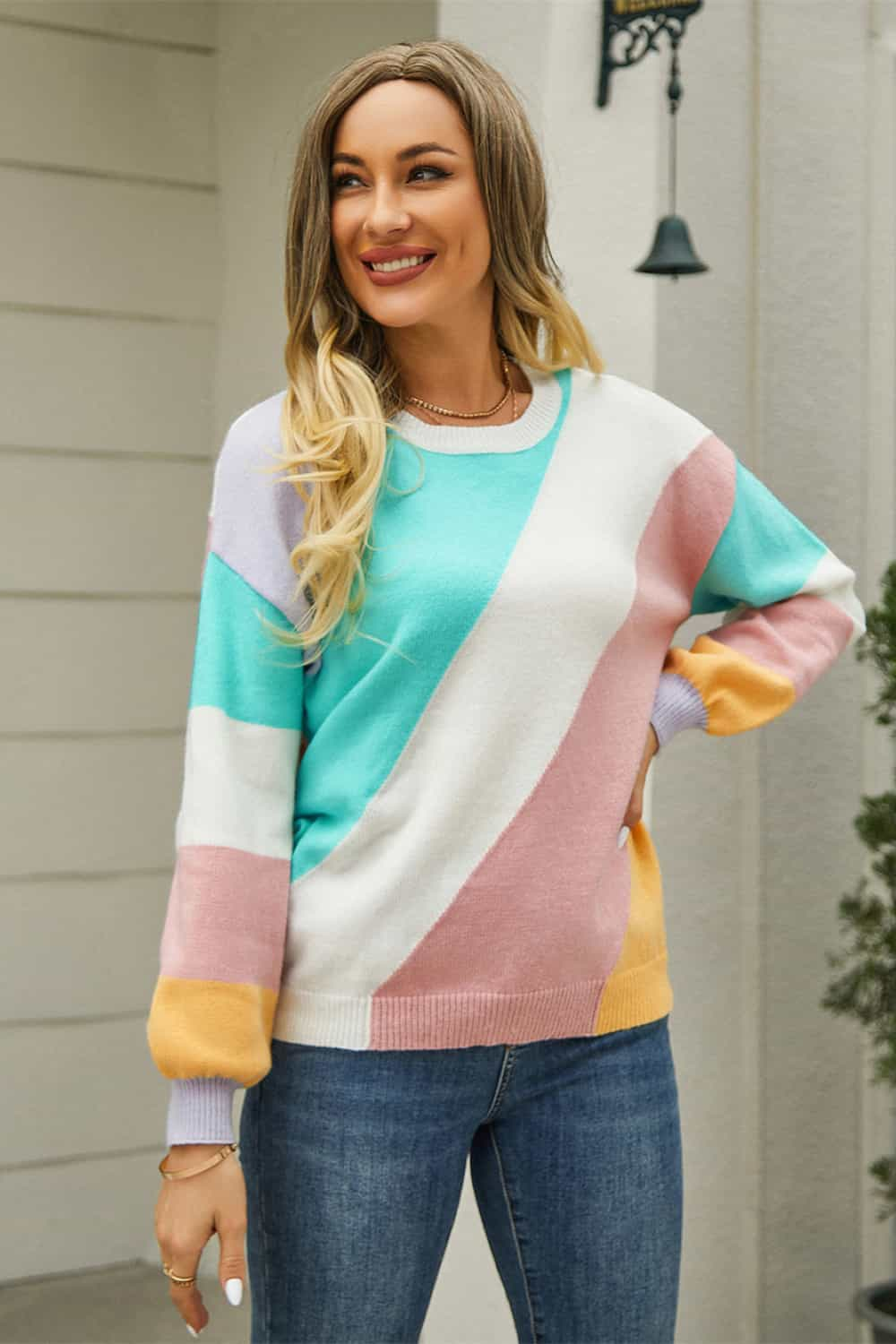 Color Block Round Neck Long Sleeve Sweater