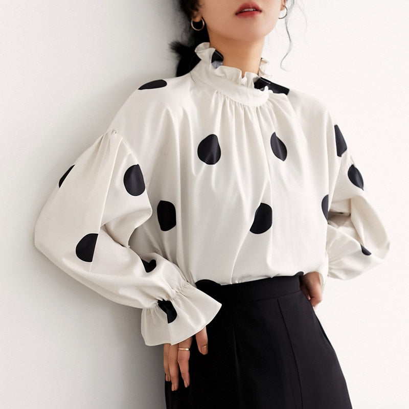 Lace collar shirt women wave retro trumpet sleeve chiffon shirt